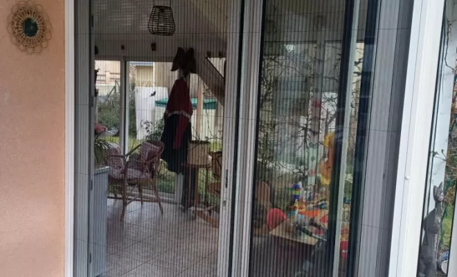 Nouvelle réalisation Bel'Porte: installation de moustiquaires sur une véranda sur Mont de Marsan, Mont-de-Marsan, BEL'PORTE Menuiserie